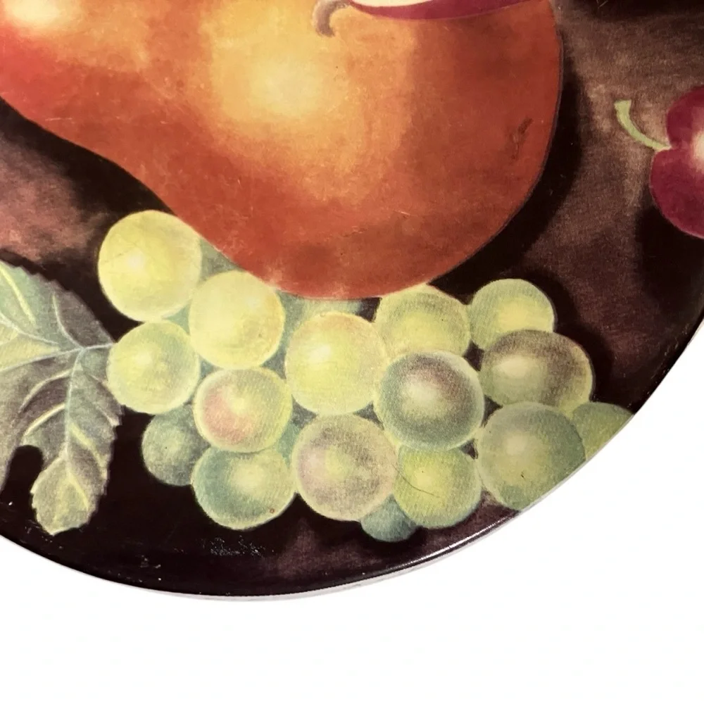 4 Sakura Fruit Design Ceramic Sslad Plates 7 1/2 Circumference